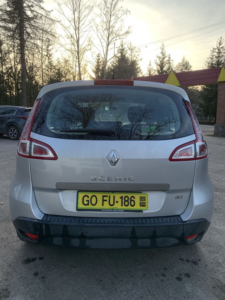 Renault Scenic 2011 1.5 DCI свіжопригнаний