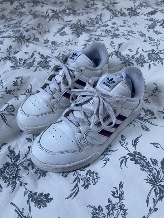 Buty sportowe sznurowane adidasy adidas