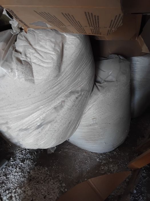 Granulat styropianowy styrodur GRATIS drobne kawałki styropianu TRANSP