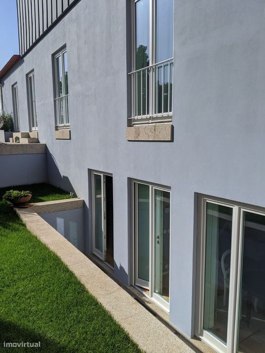 Gabinete / Escritório em Localização Estratégica com 35mq na Foz Velha