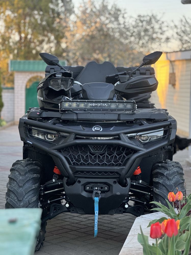 Cf moto 1000 x10 x8
