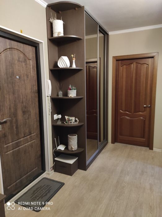 Подобова оренда 2-кім. район Леваневського.