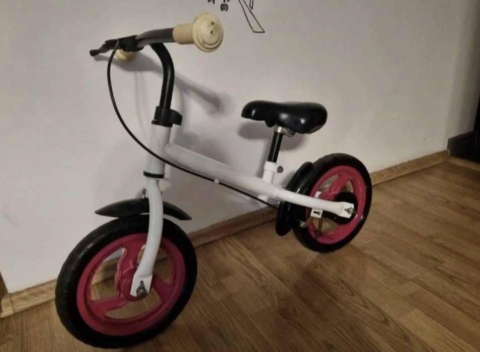 Rowerek biegowy biegus biały rower dla dziewczynki
