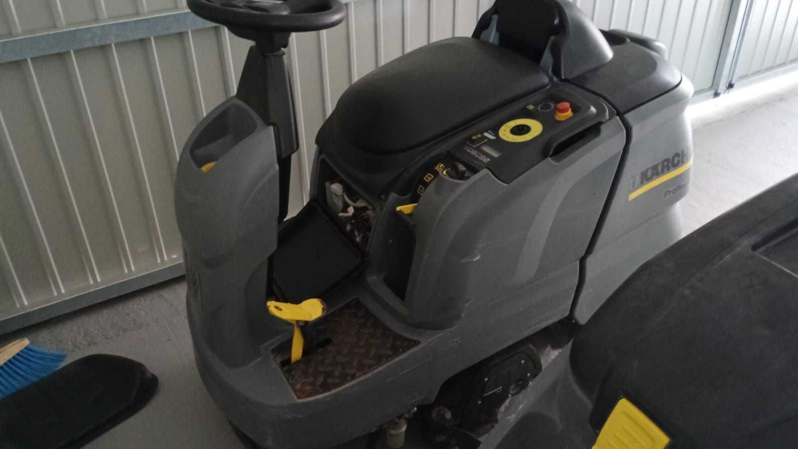 SZOROWARKA myjka do podłóg KARCHER b60 b90 b140