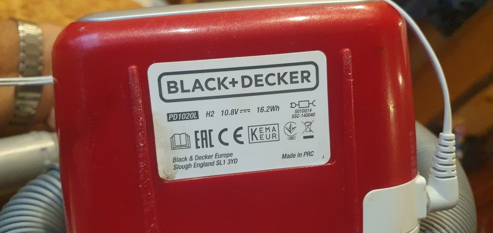 Ручний пилосос  BLACK_DECKER