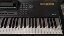 Sintetizador Yamaha QS300