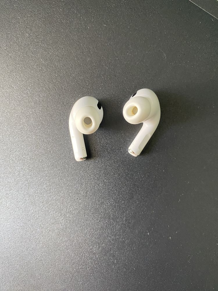 Навушники Air Pods Pro(першого покоління) +амбушури.Без кейсу