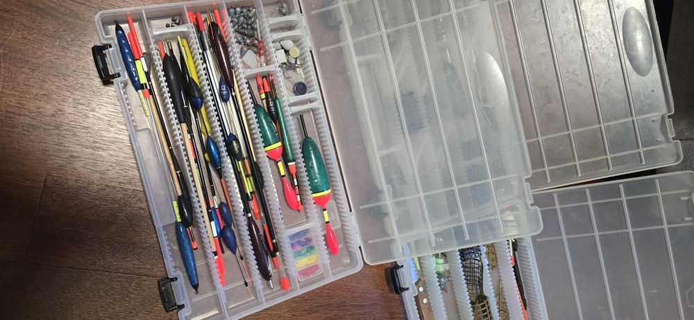 Sprzęt wędkarski w pudle Plano 7771