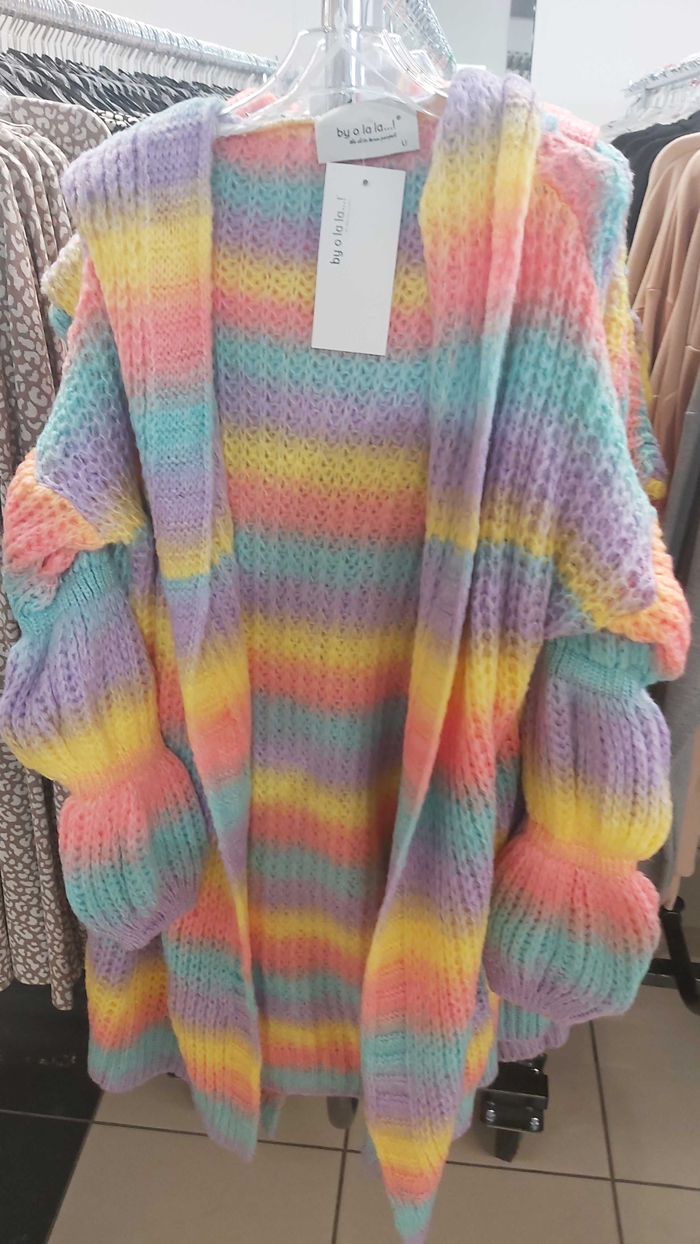 By o la la Sweter tęcza kolorowy kaptur