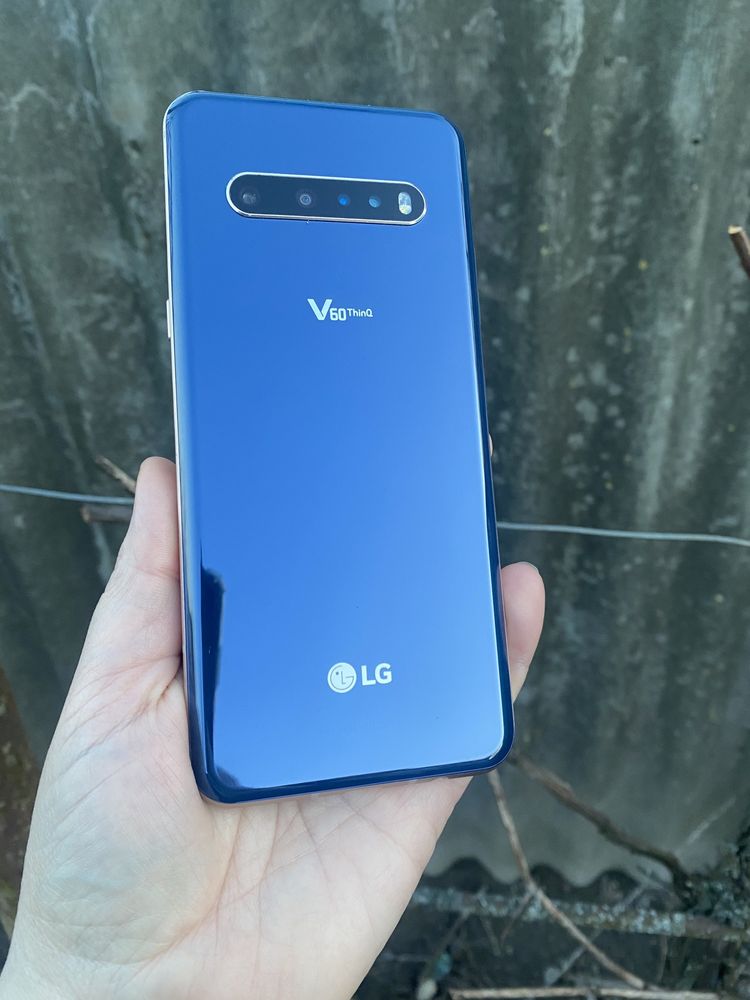 Продам смартфон LG V60 ThinQ 8/128 Гб