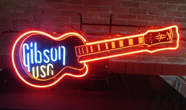 Oportunidade Gibson Les Paul Vintage Neon