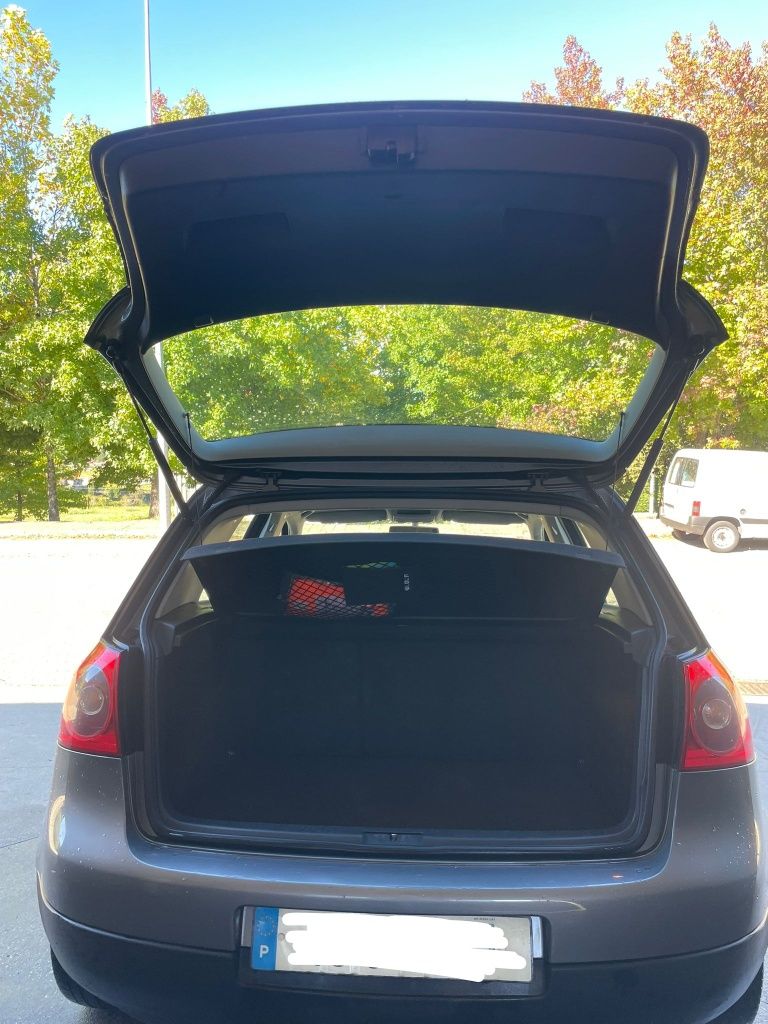 VW Golf V 1.4 FSI