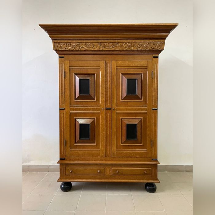 Шафа дубава дерево буфет шкаф 2309