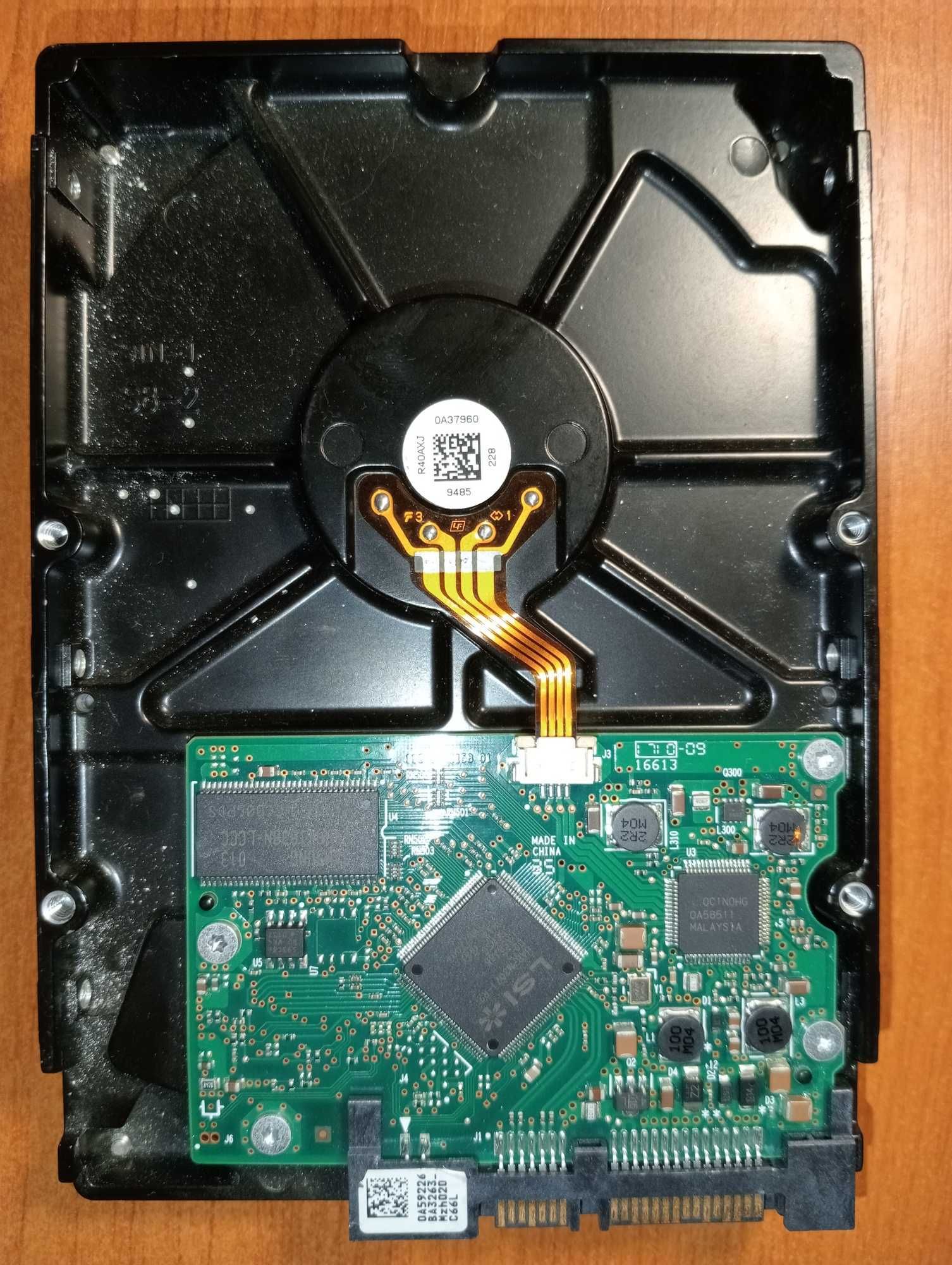 Жёсткий диск Hitachi 320GB SATA 3,5