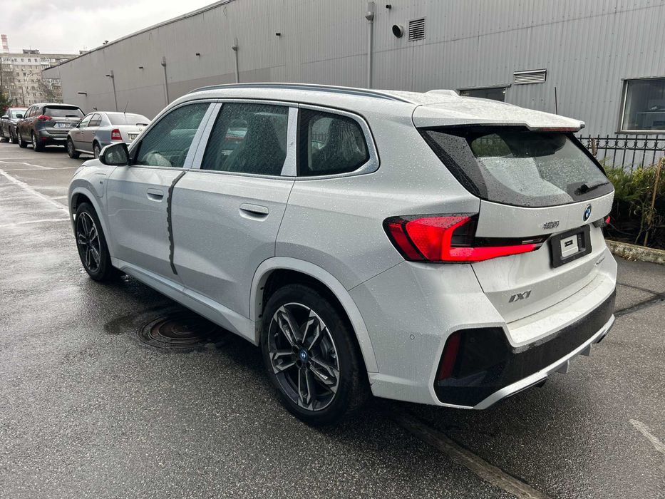 Продаж BMW iX1 2025 xDrive 30L M Sports Set