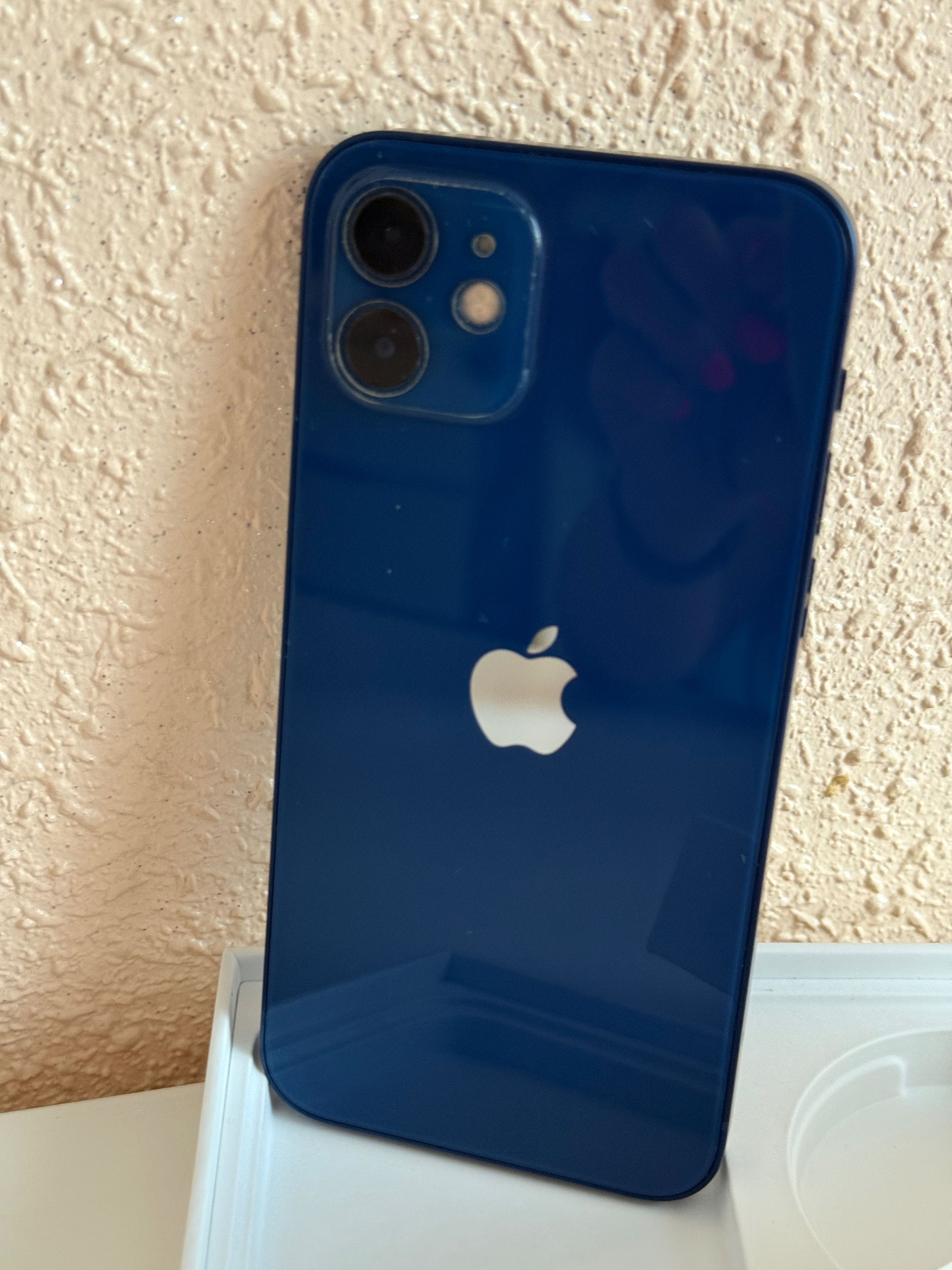IPhone 12, 64 GB, granatowy