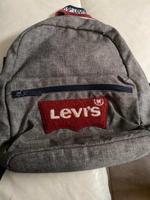 Plecak levis dobry stan