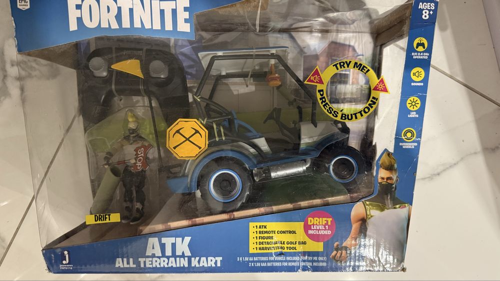 Машинка на радіоуправлінні Fortnite ATK All Terrain Kart