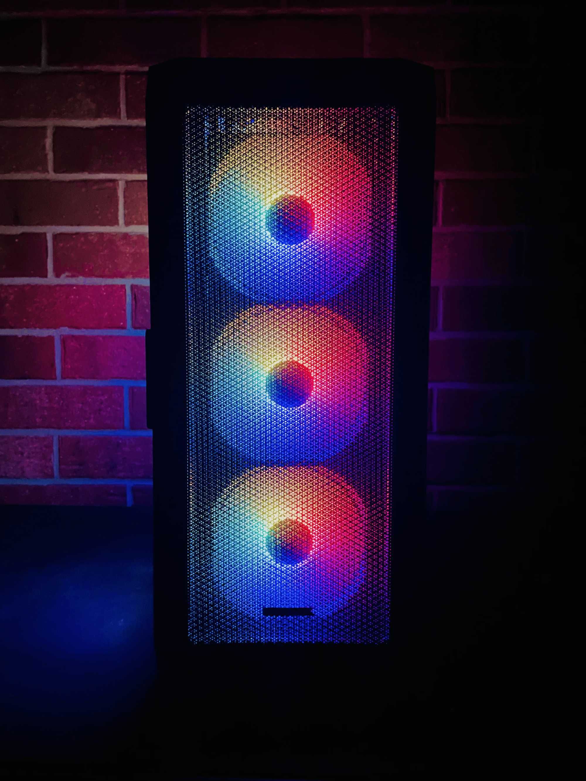 Komputer do gier Ryzen 5 5600 / RX 5700 XT / 32GB RAM / 512GB SSD M.2