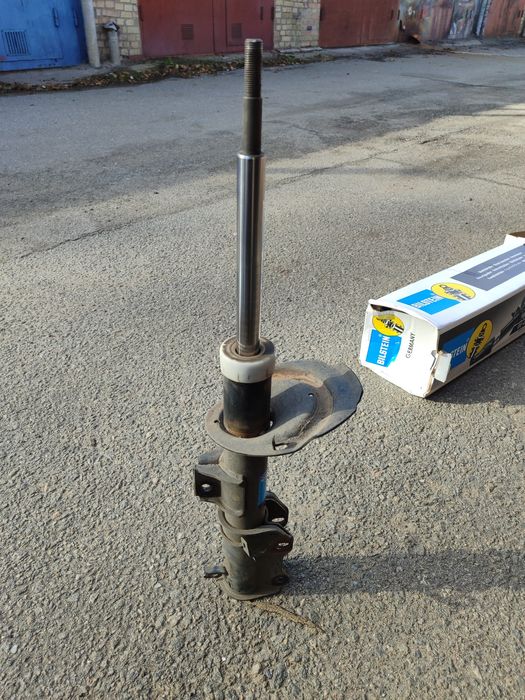 Стойка амортизатора Sachs Vito 639