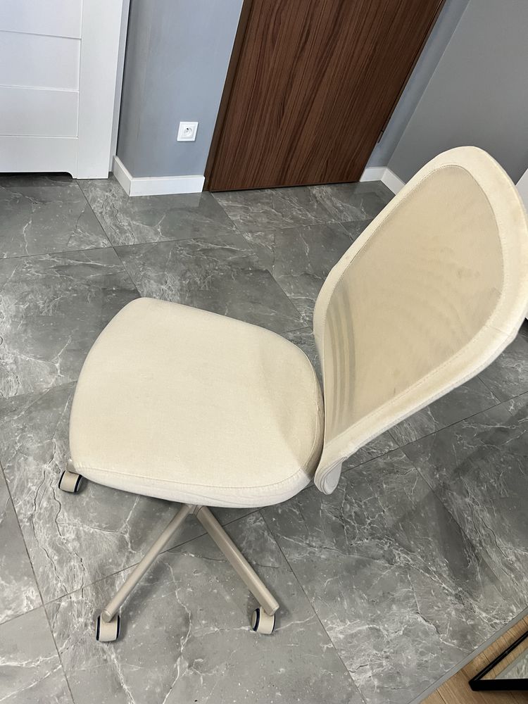 Fotel biurowy obrotowy ikea krzeslo
