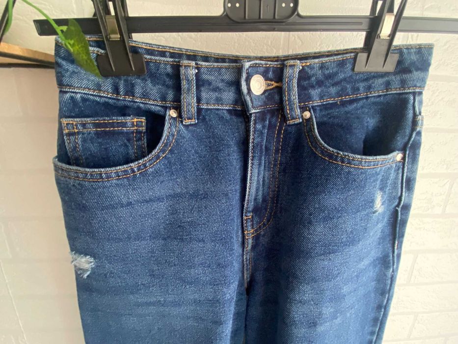 Granatowe spodnie jeansowe denim proste Sinsay damskie XXS, 32
