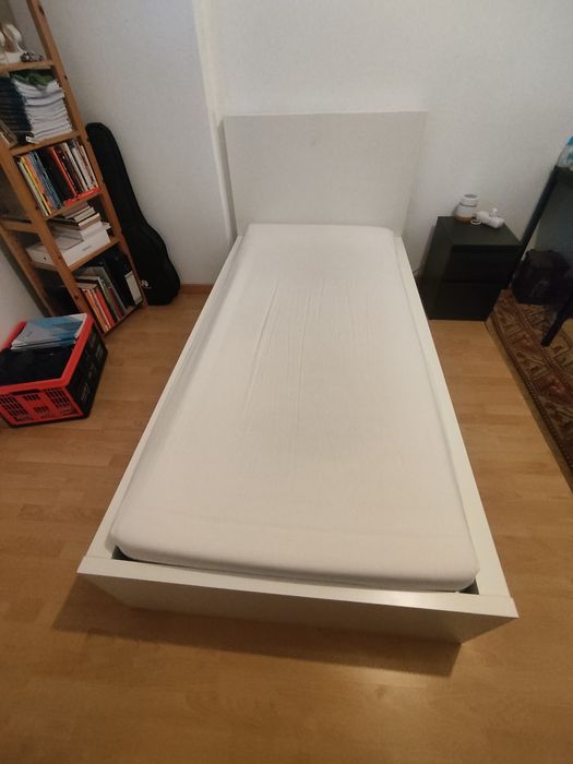 Cama de solteiro ikea