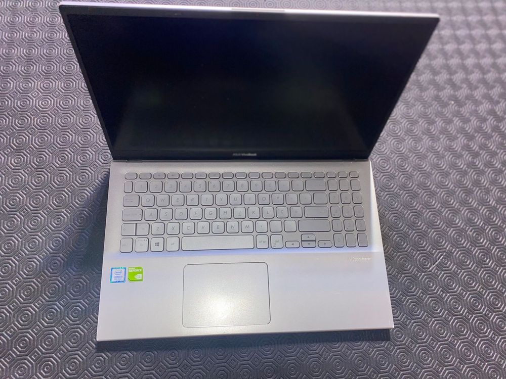 Portáti ASUS Vivobook X512FB