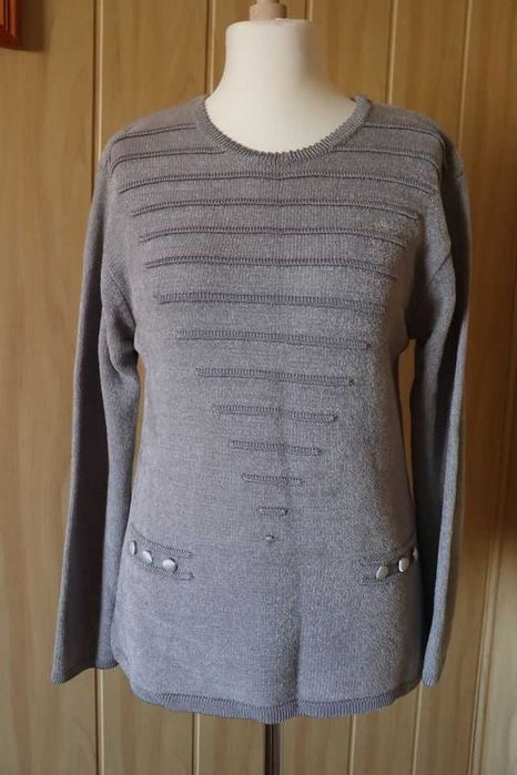 Sweter szary z połyskiem