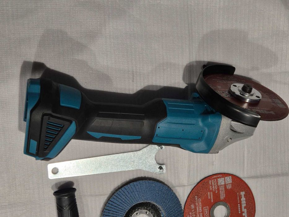 Akumulatorowa szlifierka kątowa do baterii Makita LXT 18V 125mm
