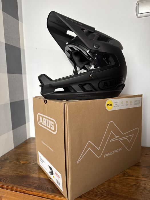 NOWY kask ABUS airdrop MIPS rozm. L-XL