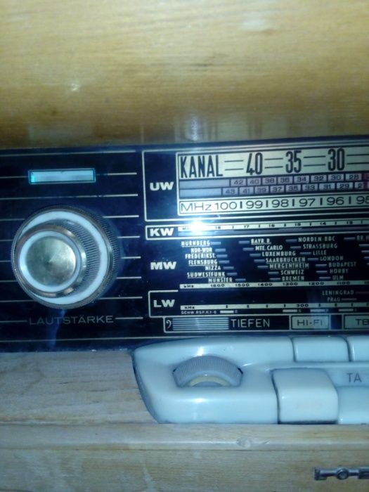 radio loewe opta