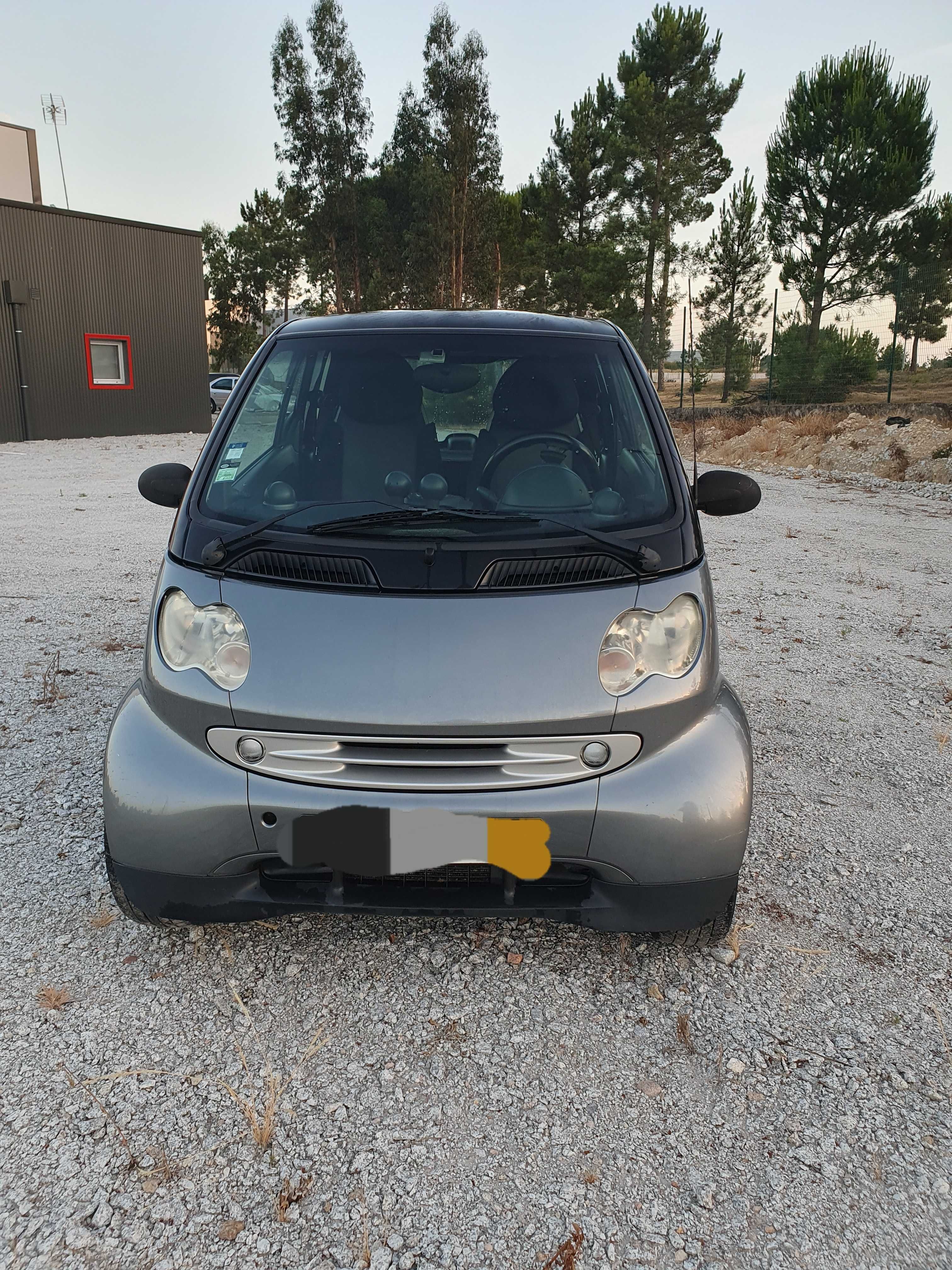 Smart four two 2004