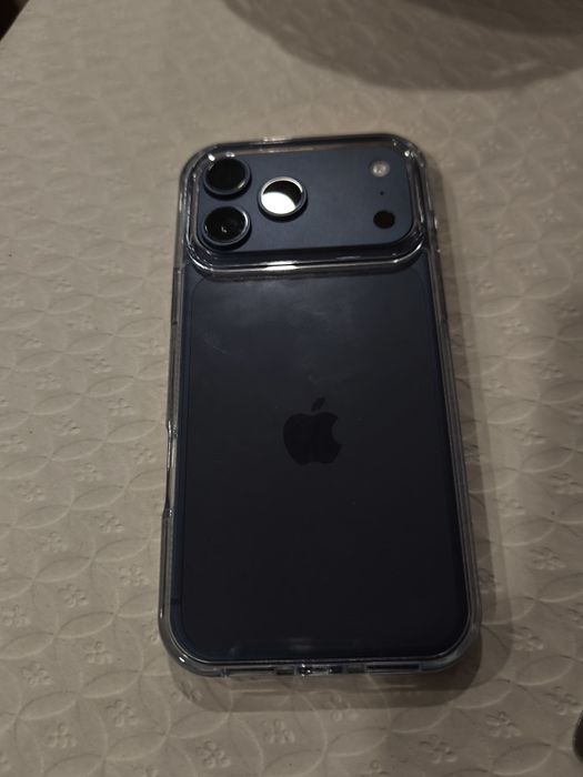 iPhone 17 pro max novo