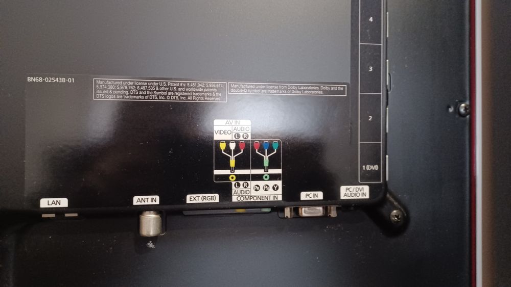 Telewizor samsung model UE40C5000QW