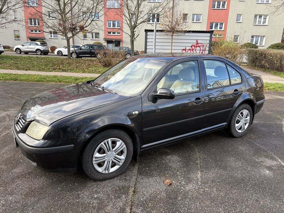 Volkswagen Bora ! 2003 ! 1.6 ! Długie Opłaty !