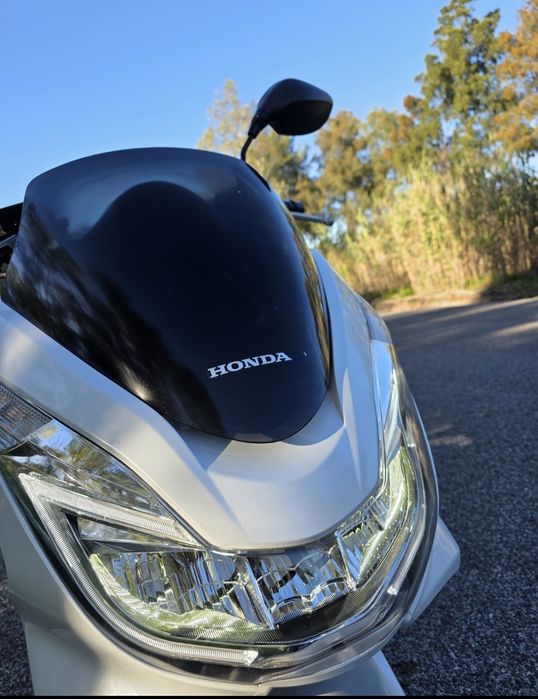 Honda pcx impecável 2016