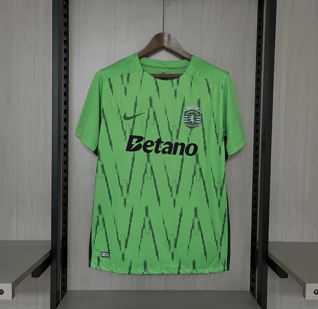 Camisolas de futebol. Todos os clubes todos os tamanhos.