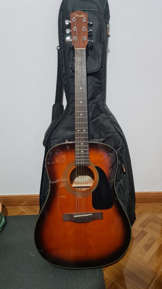 Guitarra acustica Fender