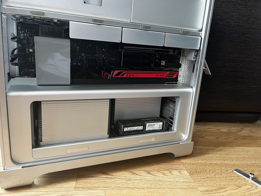 Mac pro apple 128gb RAM i ssd