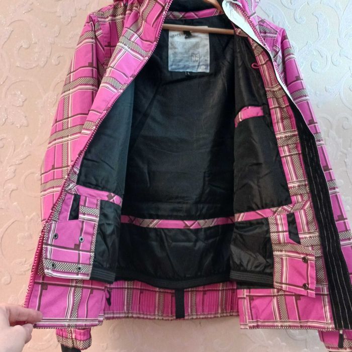 Лыжная куртка Brunotti Hipertex новая. Размер L.