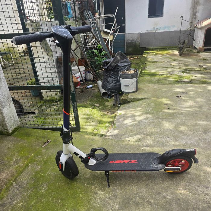Trotinete APRILIA