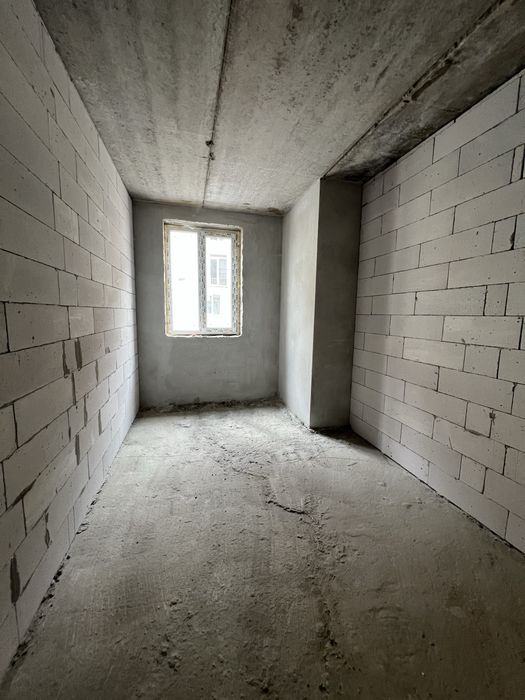 Продаж 2кім квартири в новобудові с. Ременів 15хв до Львові