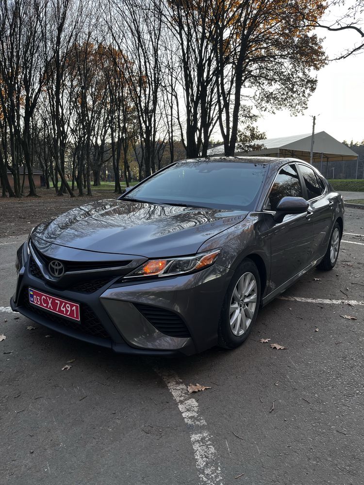 Toyota Camry 2018