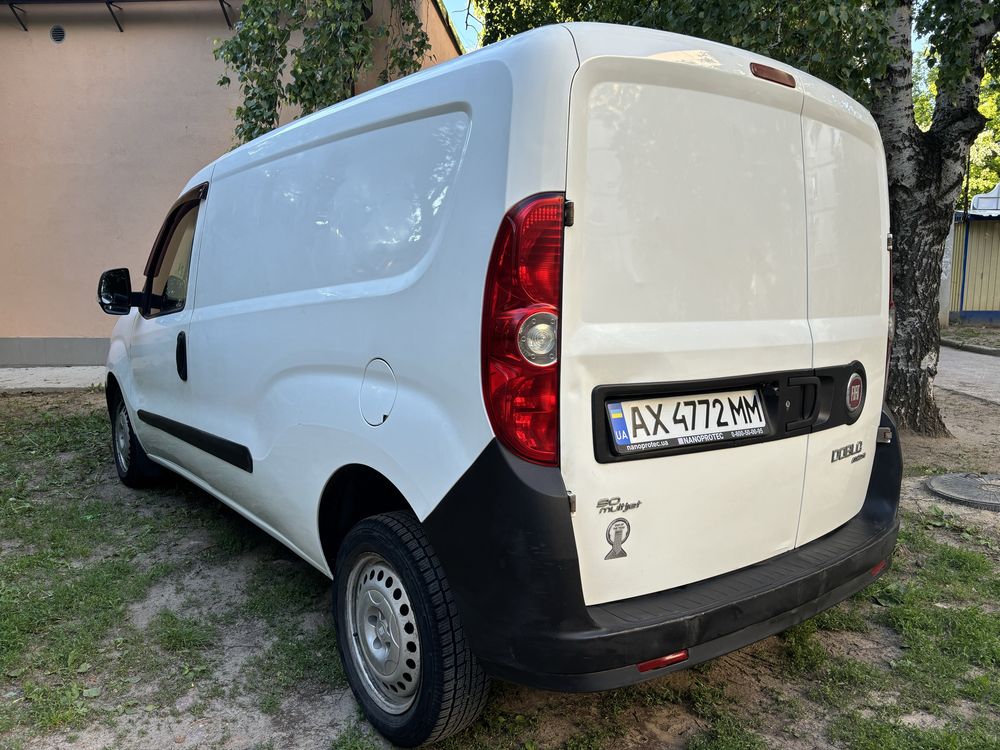 Fiat Doblo maxi 2011