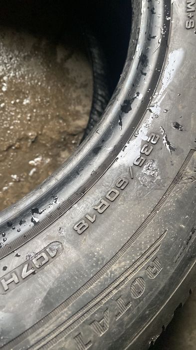 235.60.18 Dunlop 4шт зима склад шини резина з Европи БВ Харків 60