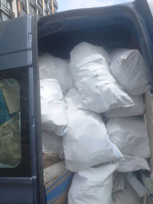 Вывоз мусора, мебели, техники на свалку. Быстро. Вивіз сміття Нивки