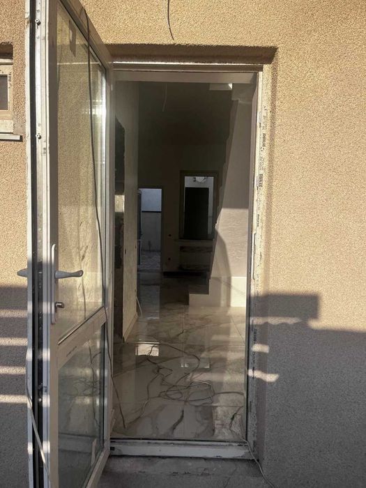 Продам таунхаус в Совиньоне