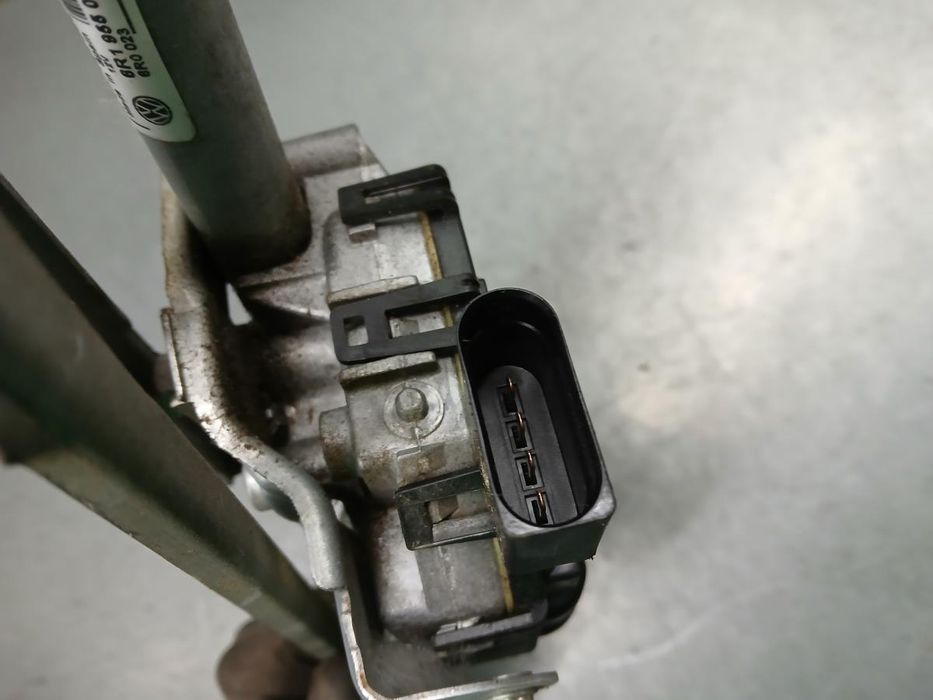 Motor limpa vidros frente VOLKSWAGEN Polo (6R, 6C)
