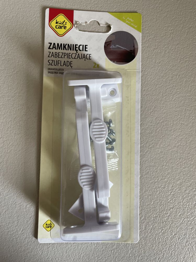 Zamkniecie zabezpieczajace szuflade kids care